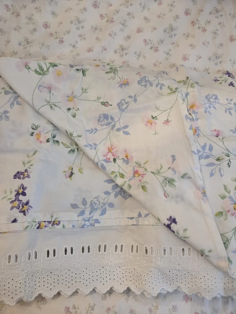 Vintage EILEEN WEST Cotton QUEEN Sheet Set. Flat, Fitted, 2 Standard Shams